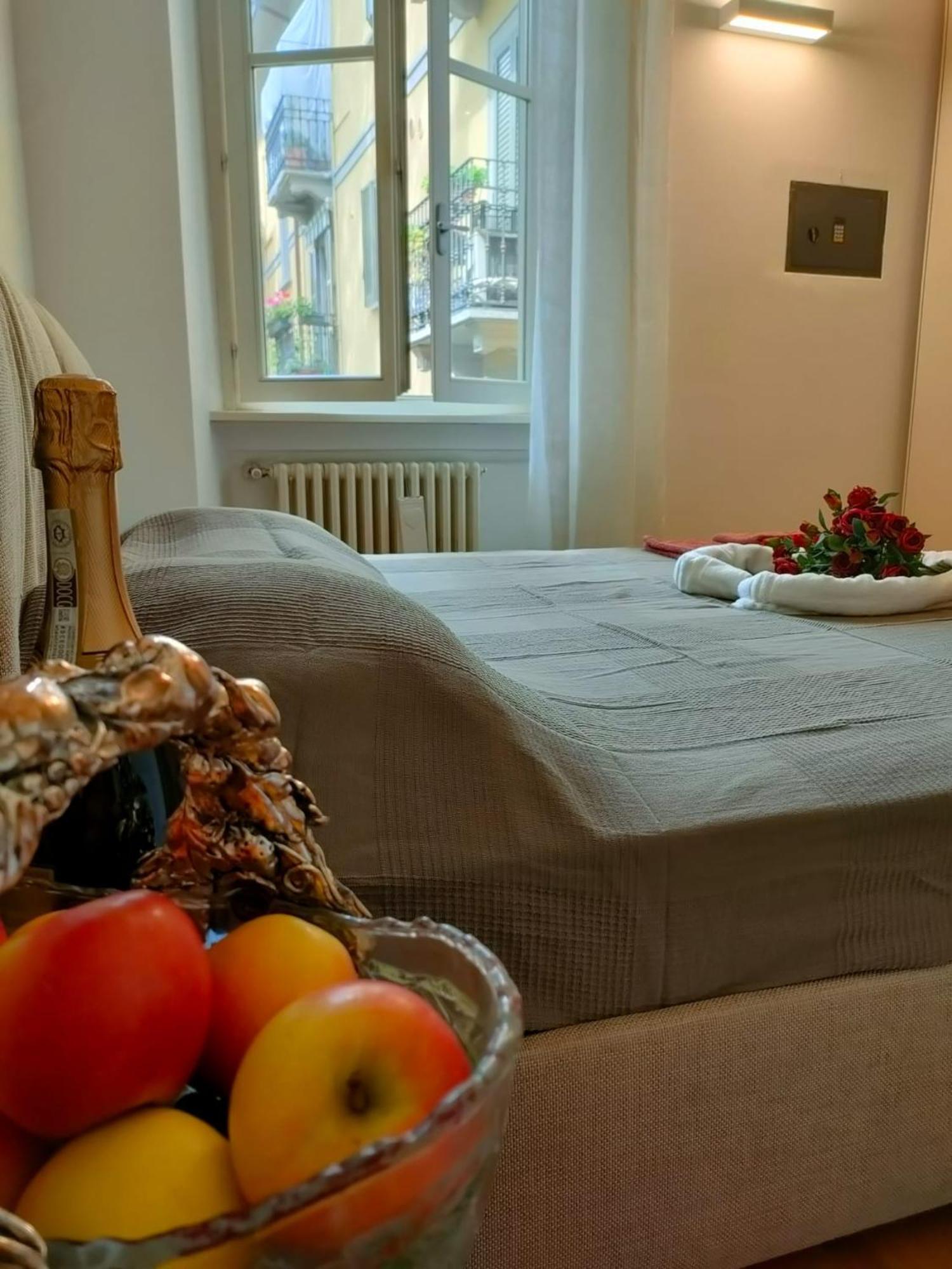 Esclusive & Elegant Loft, Duomo 10 Minutes * Milan